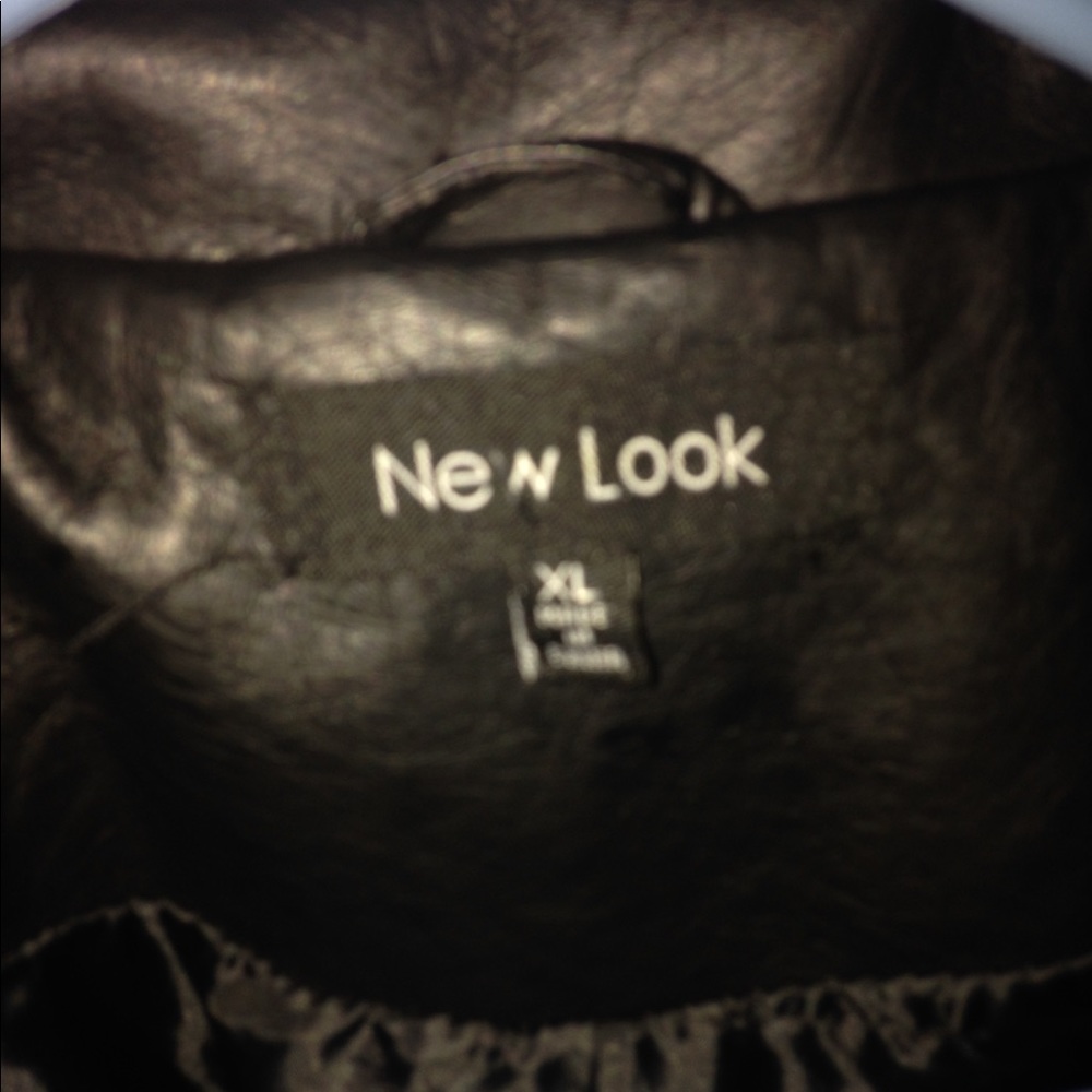 Leather jacket - Picture 3 of 4